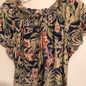 Chaps tropical pattern short sleeve tee